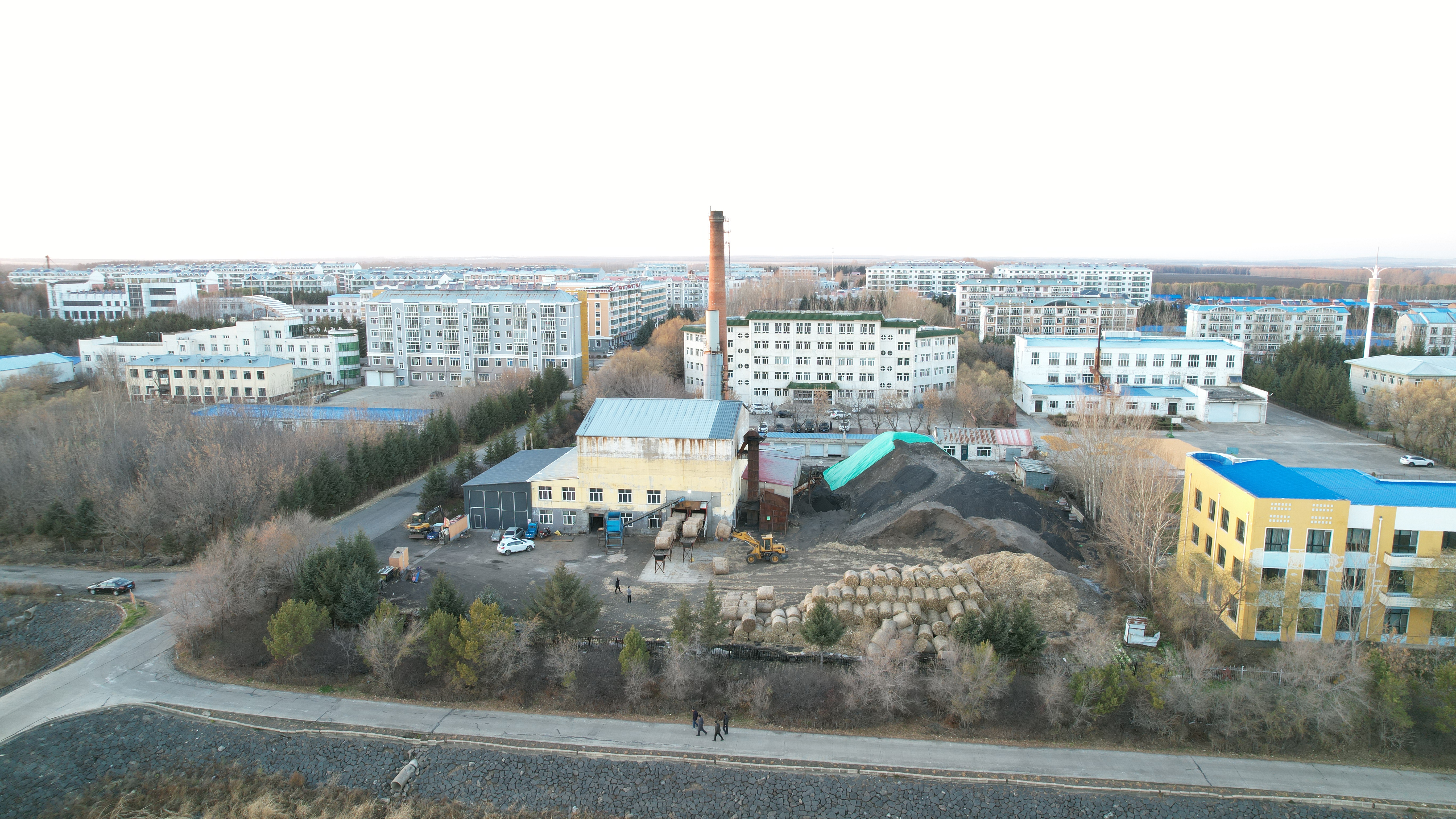 北大荒集團(tuán)格球山農(nóng)場(chǎng)改造20噸秸稈直燃鍋爐供熱環(huán)保又省錢